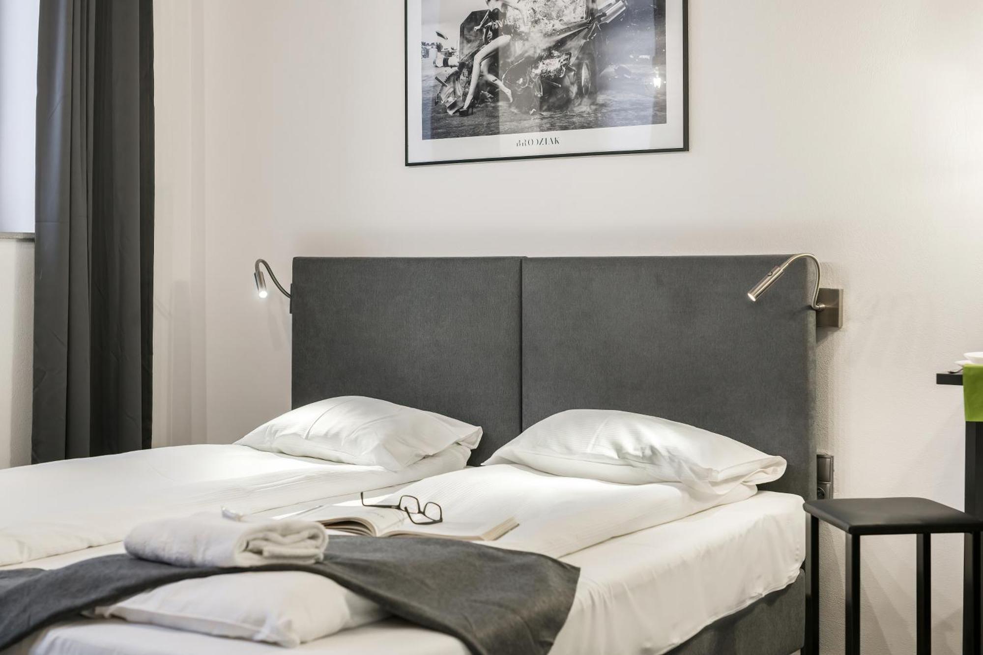 Level -1 Loft Apartments City Center By Renters Posen Exterior foto
